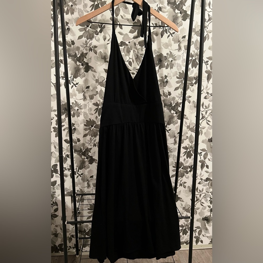 The Limited Women’s Black Casual Tie-Neck Dress
